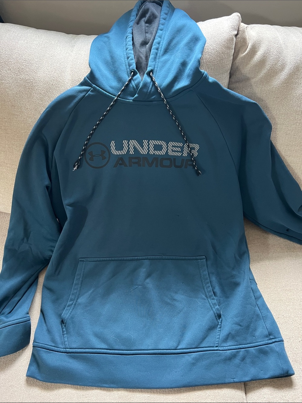 Under Armour Men’s Blue Teal Pullover Hoodie with Logo